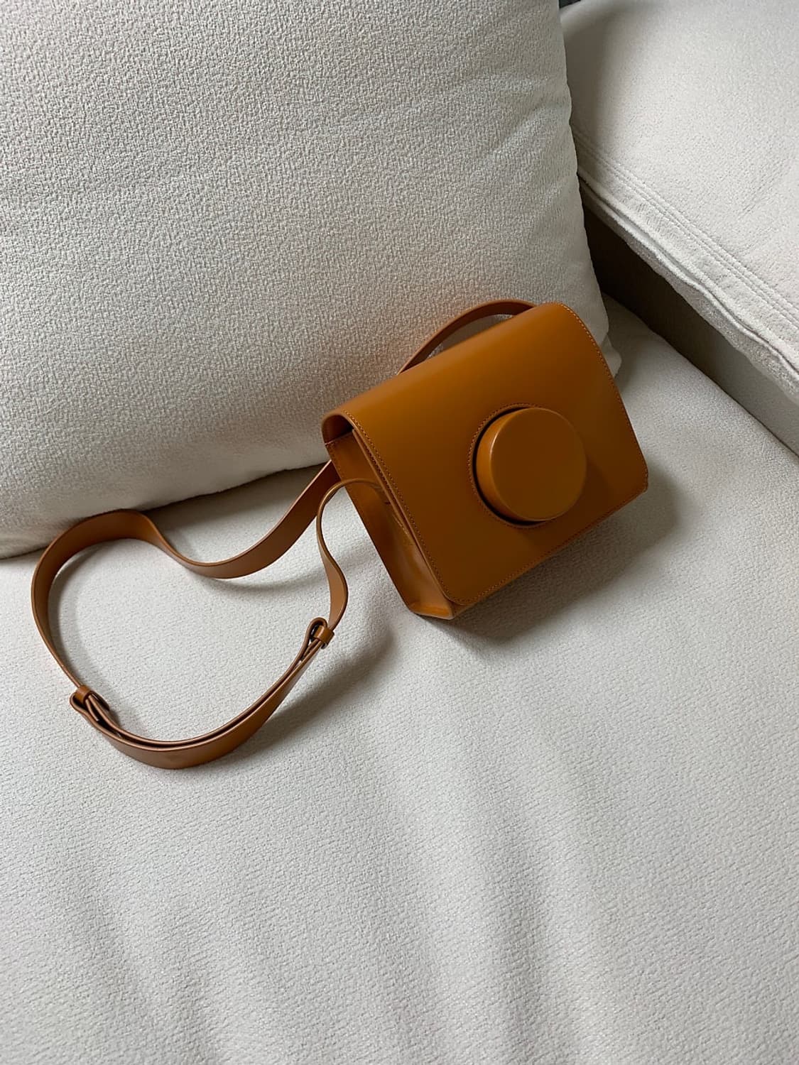 르메르 카메라백 어텀오렌지 상품이미지6