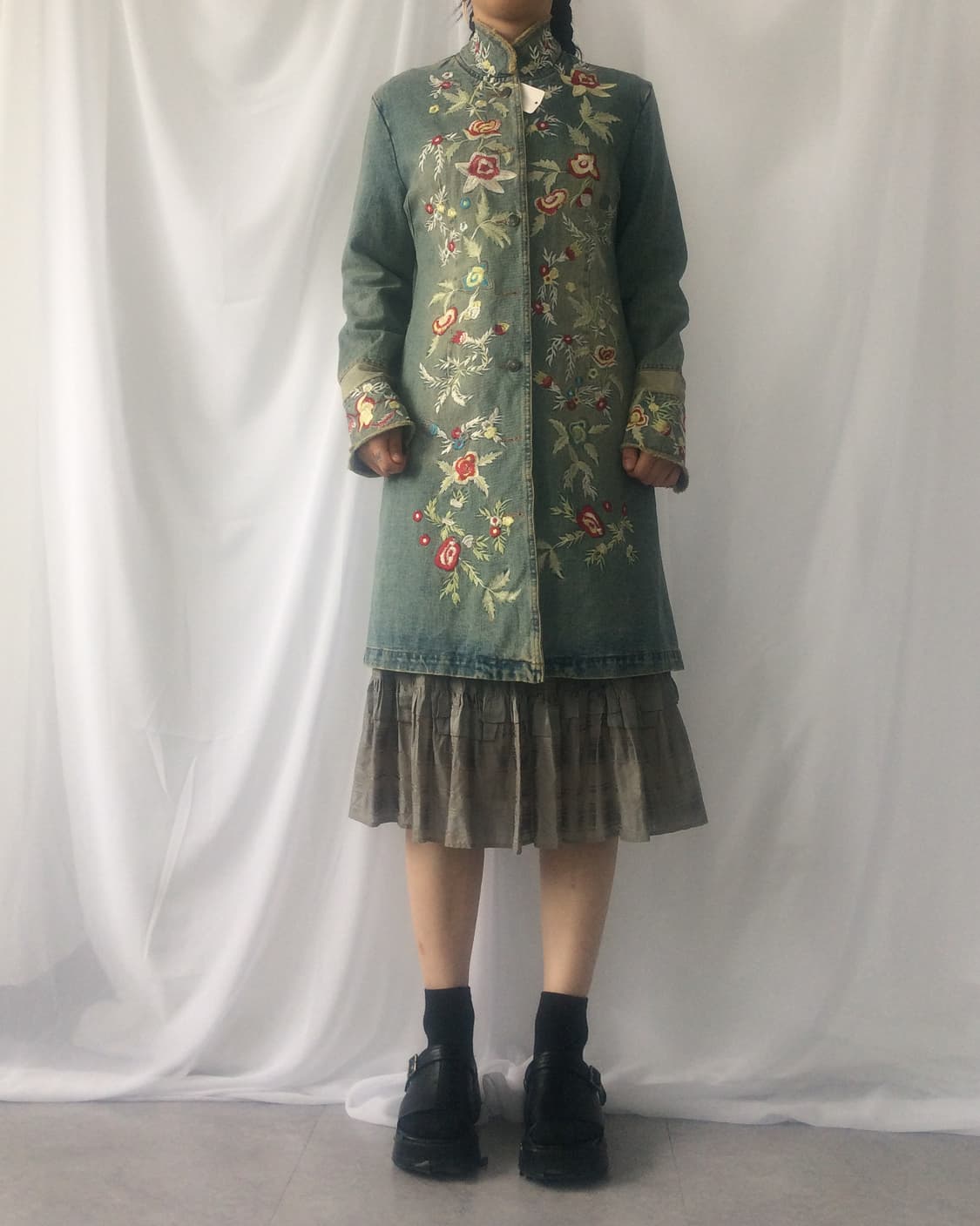 Orientla mood needle work high neck deni 상품이미지6