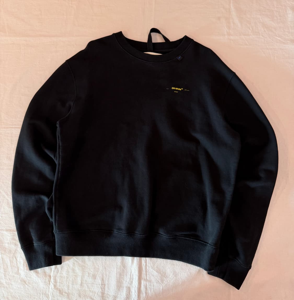 새상품급 오프화이트 애로우 맨투맨 스웻셔츠 옐로우 상품이미지3