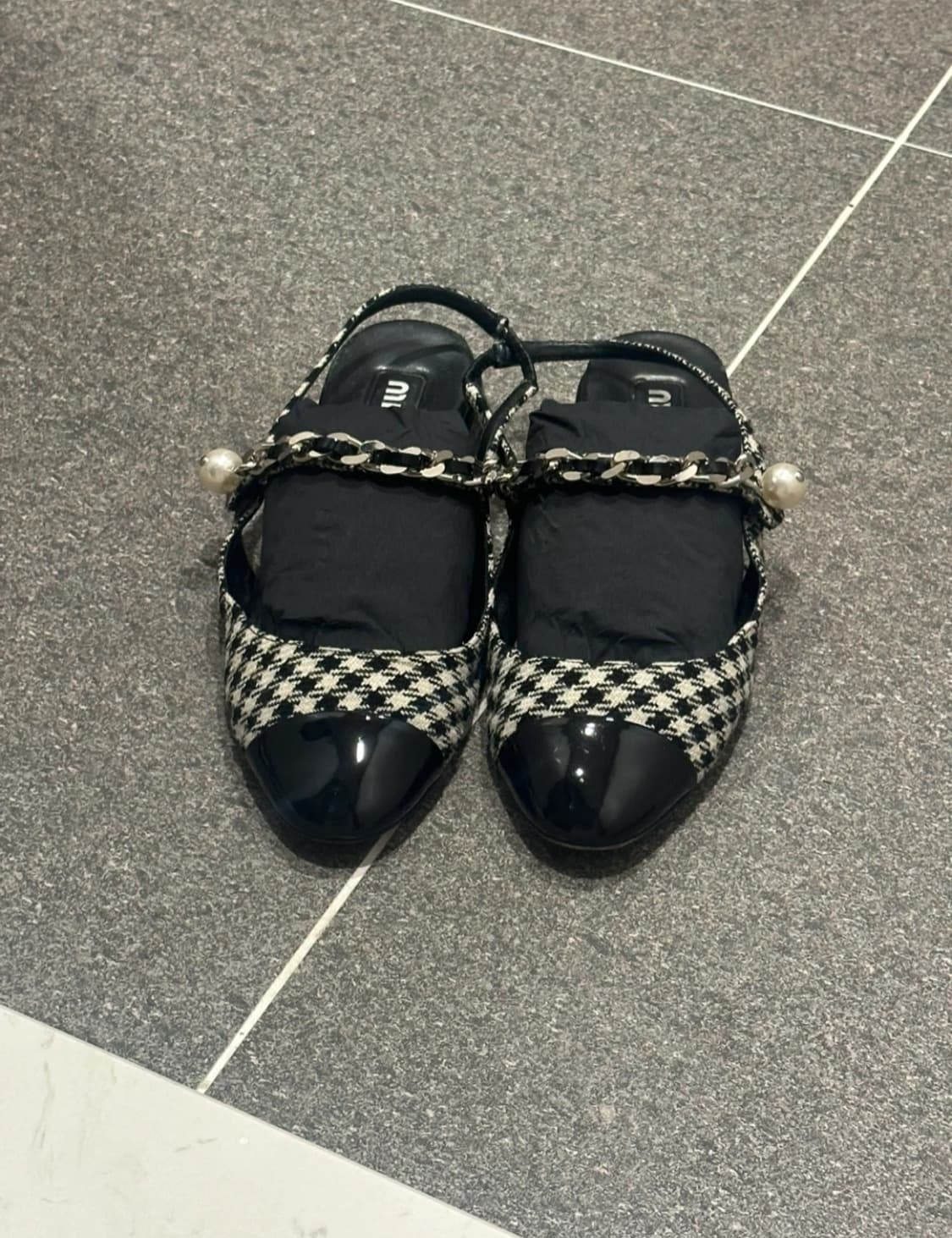 미우미우 37 깅엄 체크 발레리나 슬링백 상품이미지2