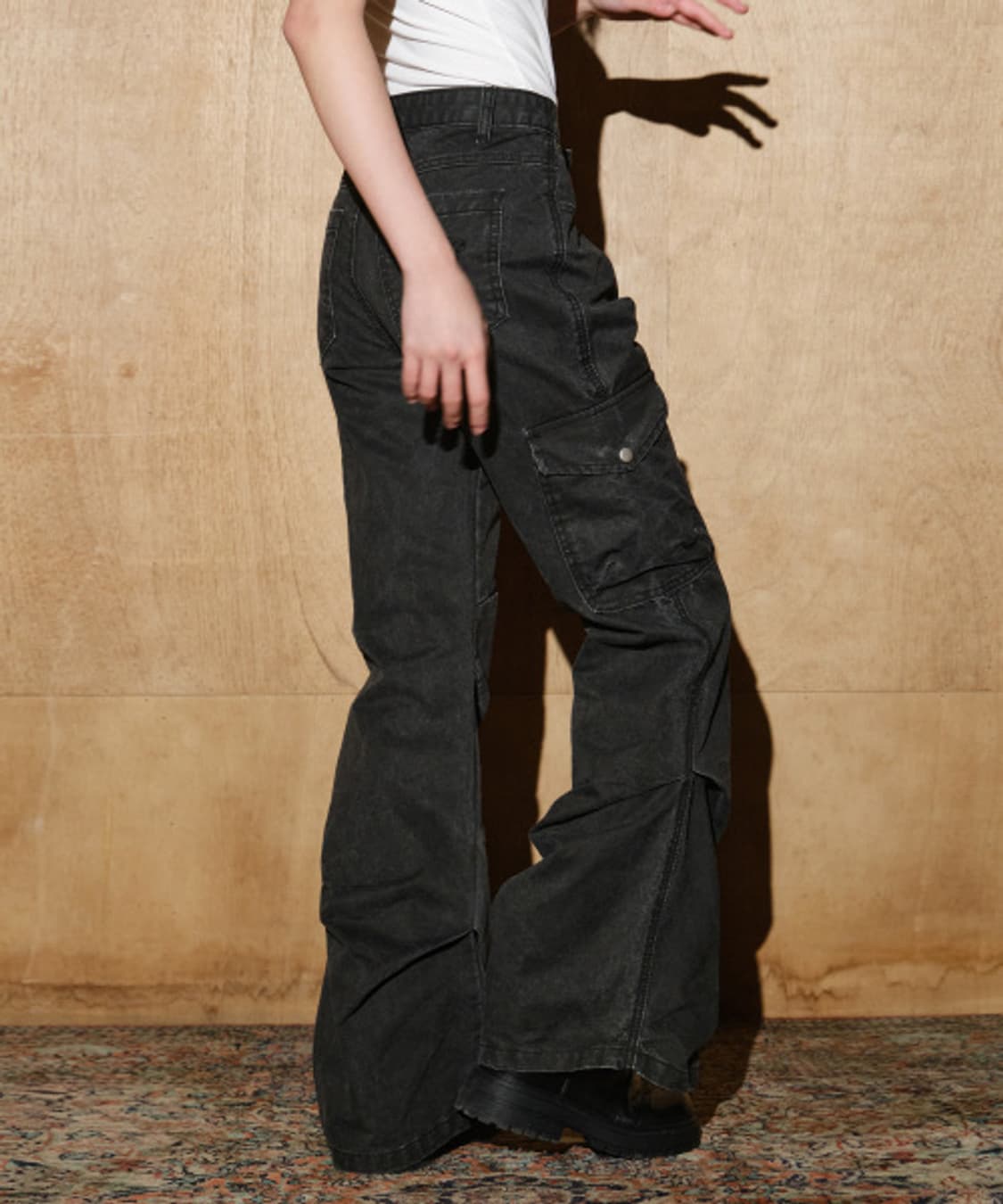 [S] 헬레네파리스 카치온 워시드 투 턱 부츠컷 팬츠 워시드 블랙 상품이미지1