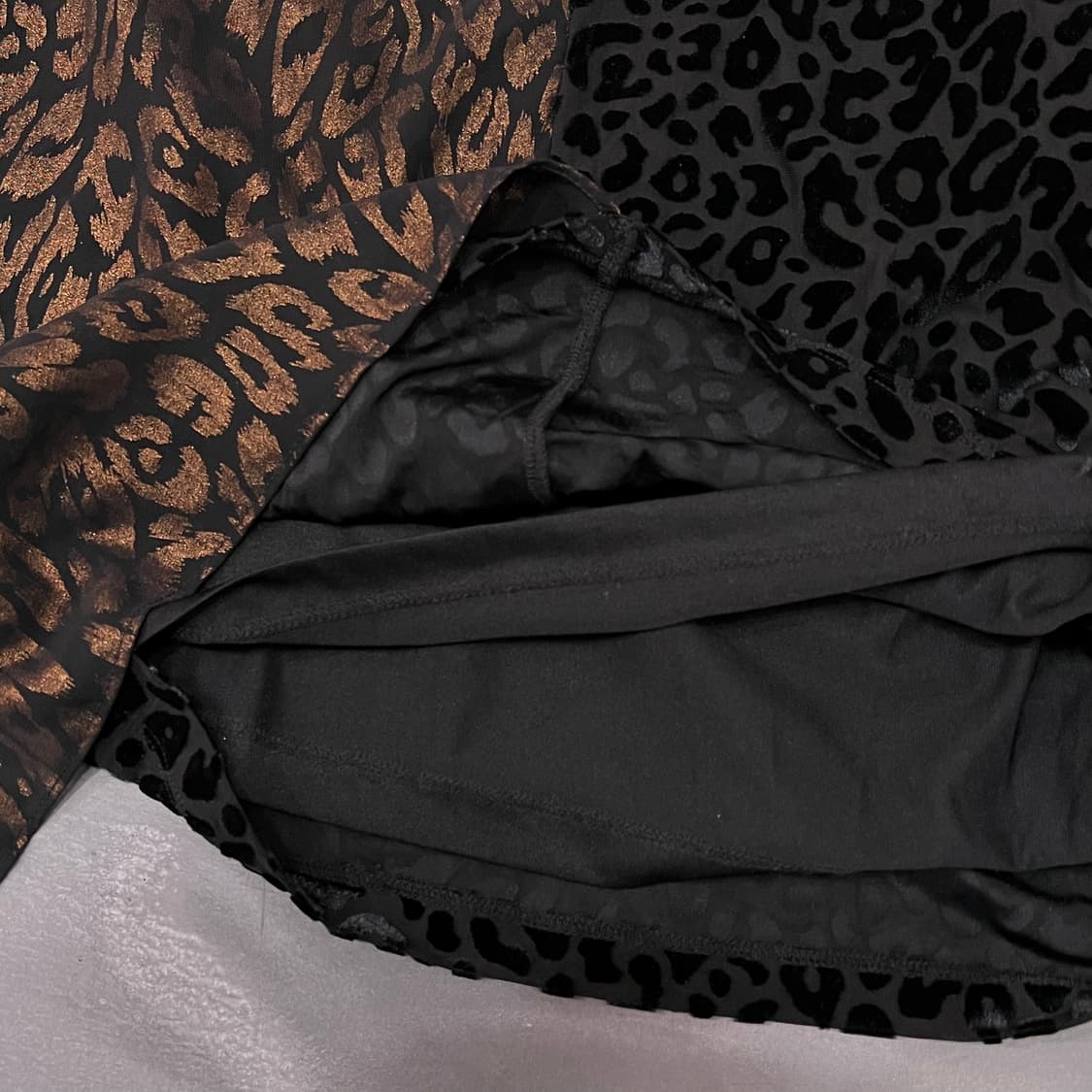  dkny 레오파드 배색 반팔티 y15947 상품이미지6