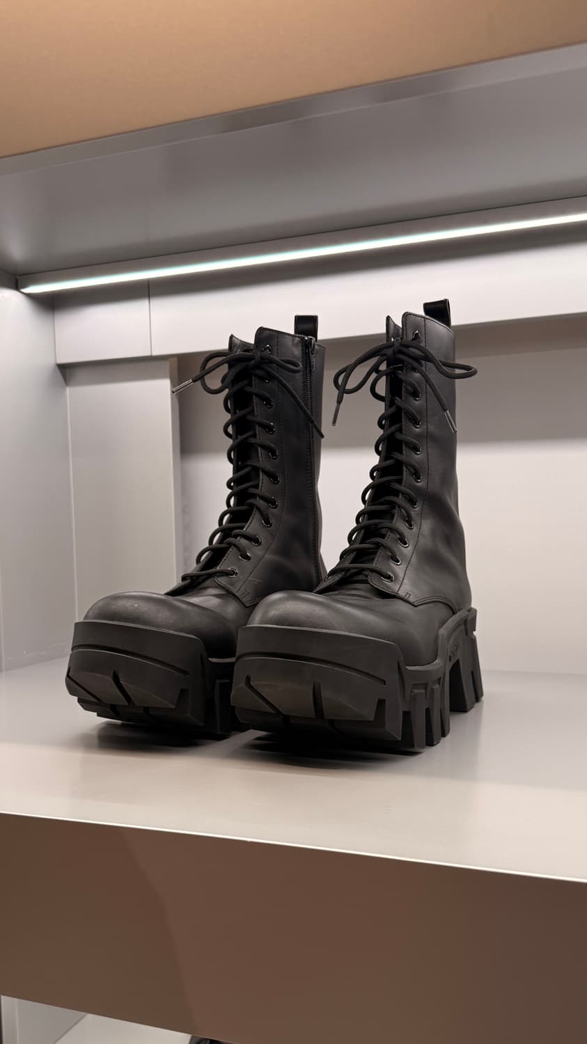 Balenciaga 발렌시아가 불도저 부츠 새상품 상품이미지1