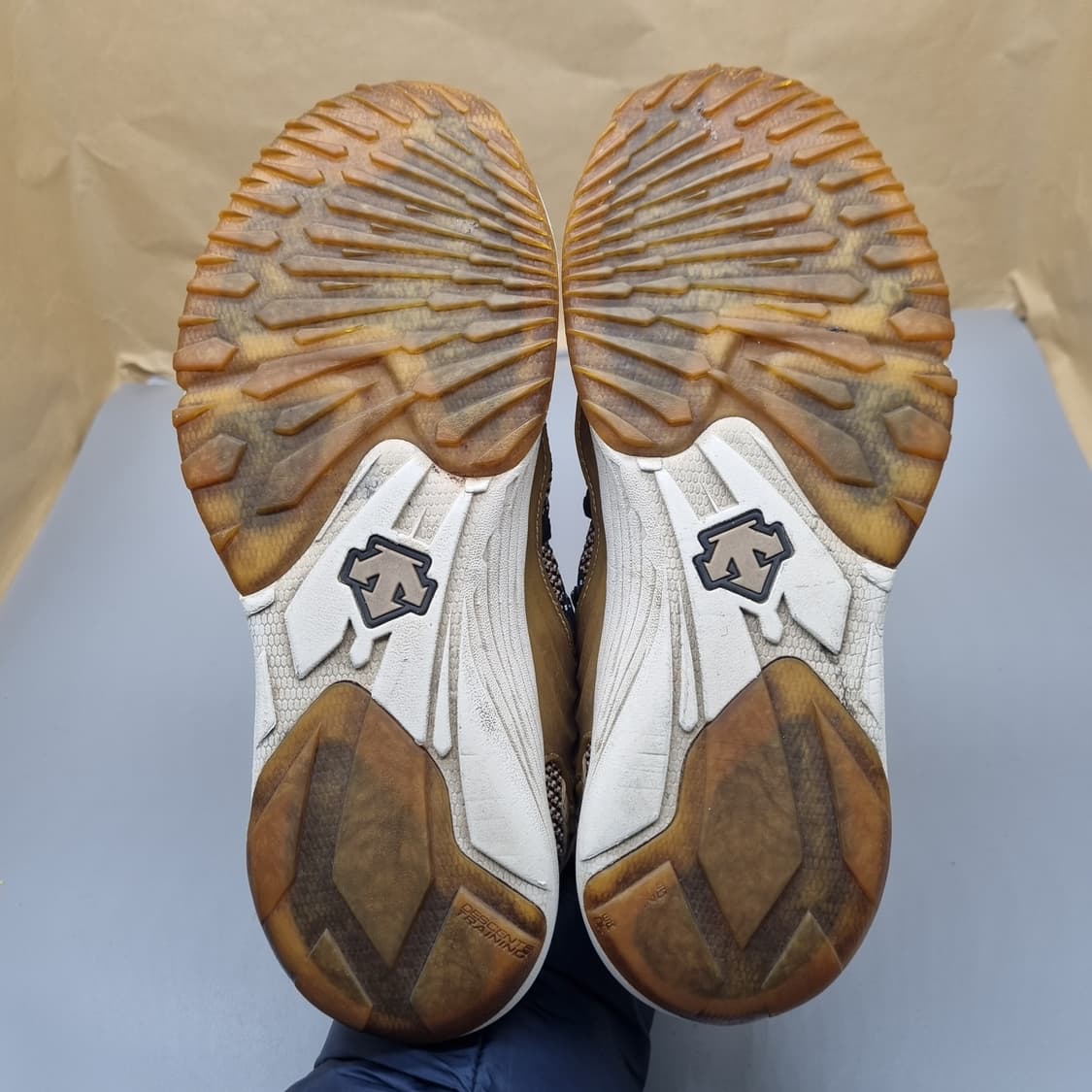 데상트 남성운동화265 상품이미지3