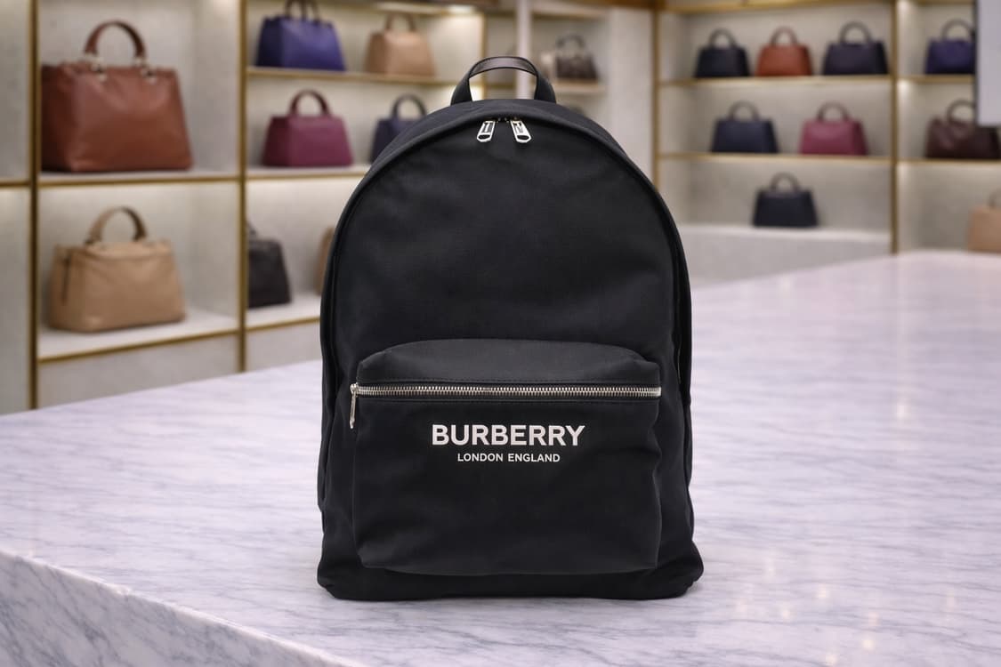 [S급] 버버리 나일론 백팩 판매합니다!!! 상품이미지1