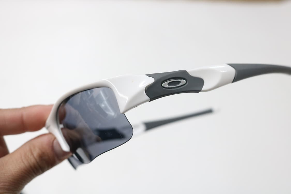 오클리 플랙 자켓 1.0 XLJ 화이트 선글라스 상품이미지6