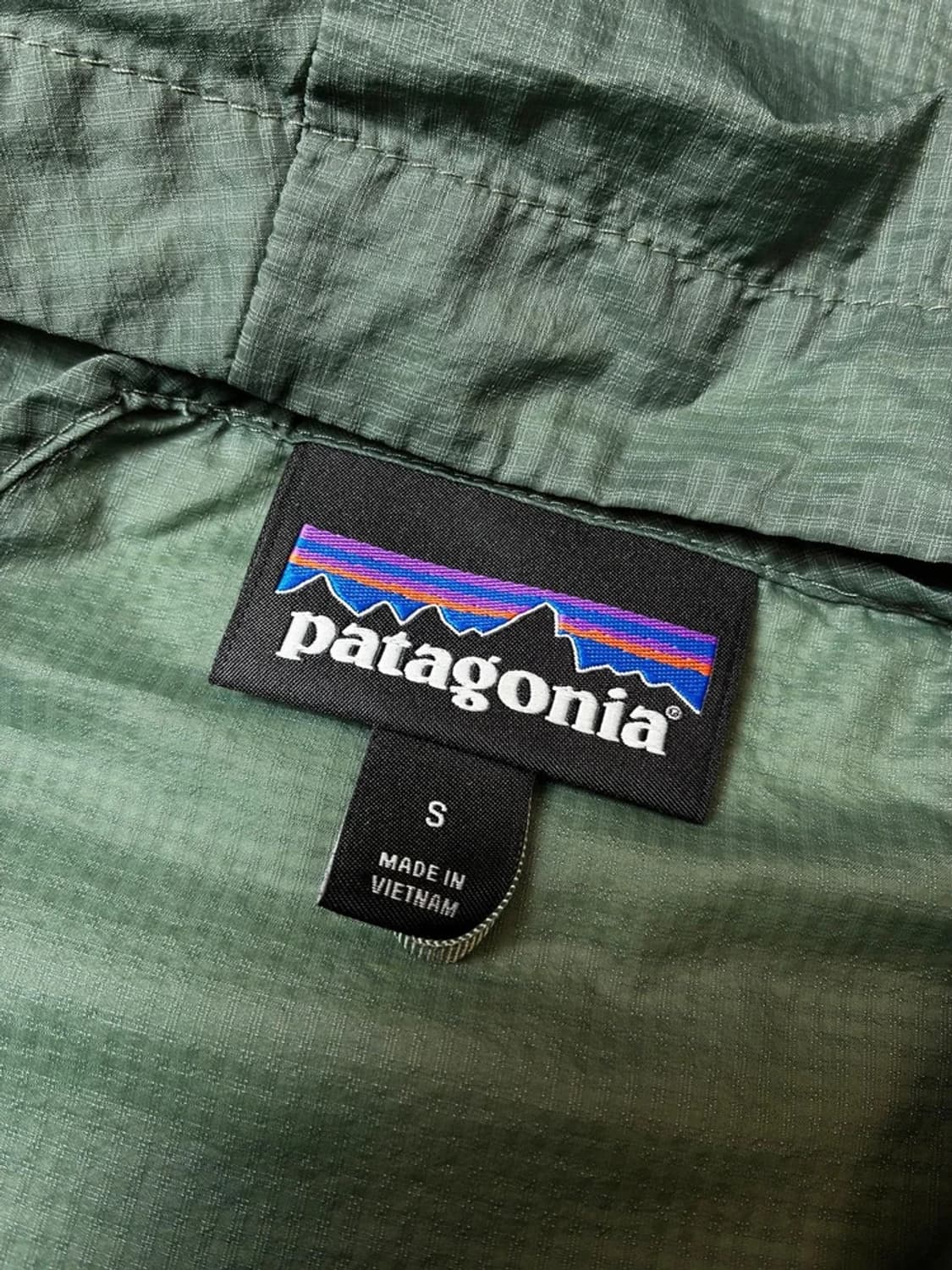 파타고니아 립스탑 후디니 시그니처 윈드 자켓 PN8223 상품이미지6