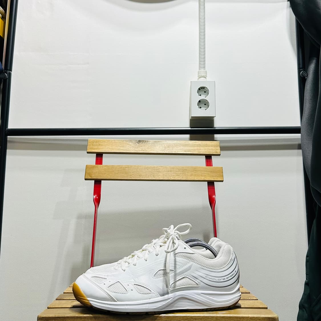 280) 미즈노 인도어화 남성 남자 Cyclone Speed 3 화이트 상품이미지3