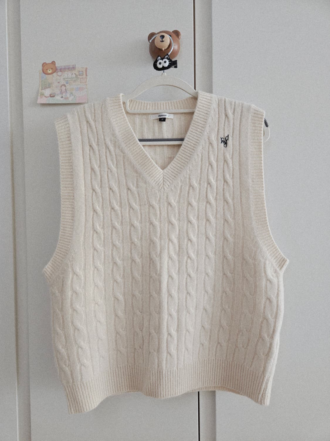 드파운드 아이보리 케이블 니트 베스트 상품이미지1