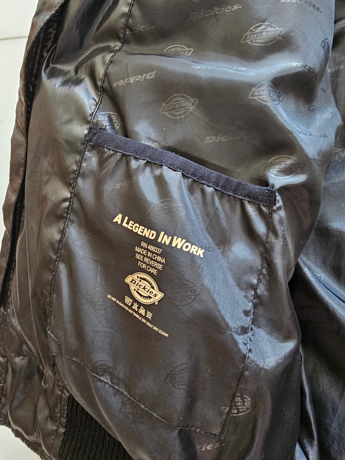 찐 레트로/빈티지 디키즈 (Dickies) 유광 블랙 빵빵이 지켓 상품이미지5