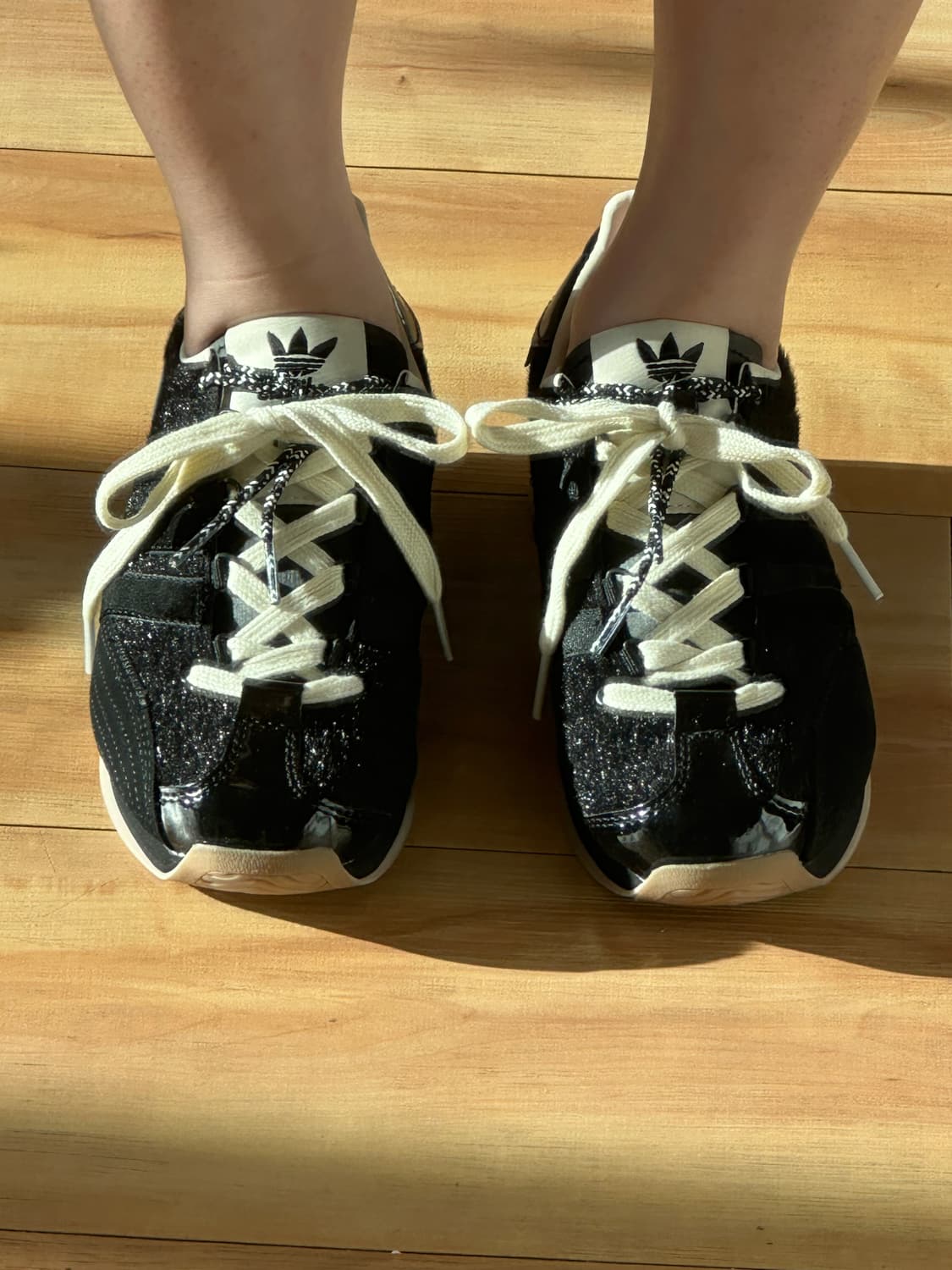 아디다스×송포더 뮤트 컨트리 OG 코어 블랙 크림 화이트240 상품이미지3