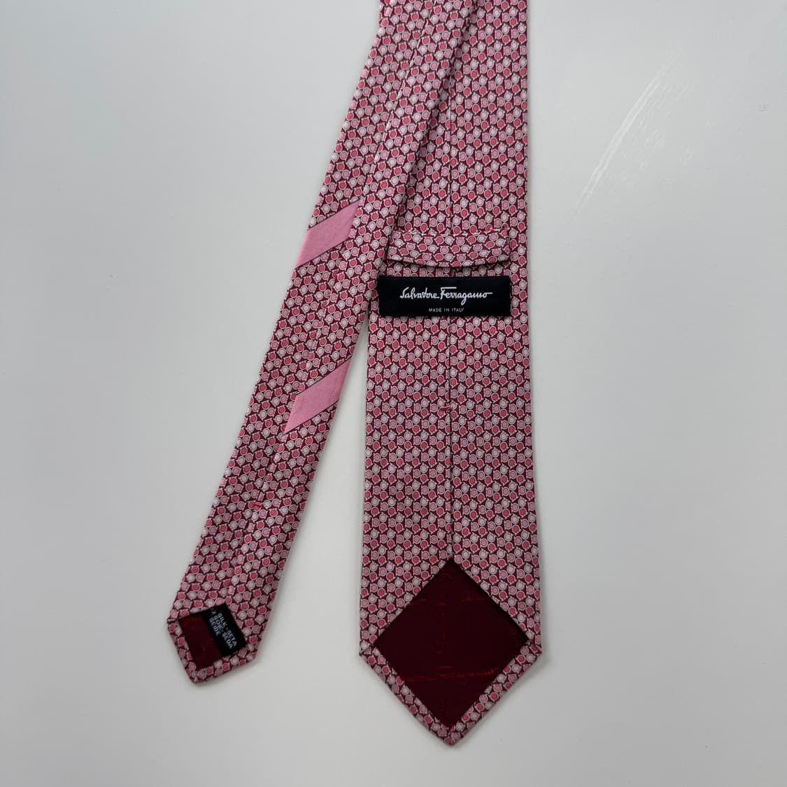 신형 페레가모(Ferragamo) 명품 정품 모노그램 넥타이 8.1cm 상품이미지2