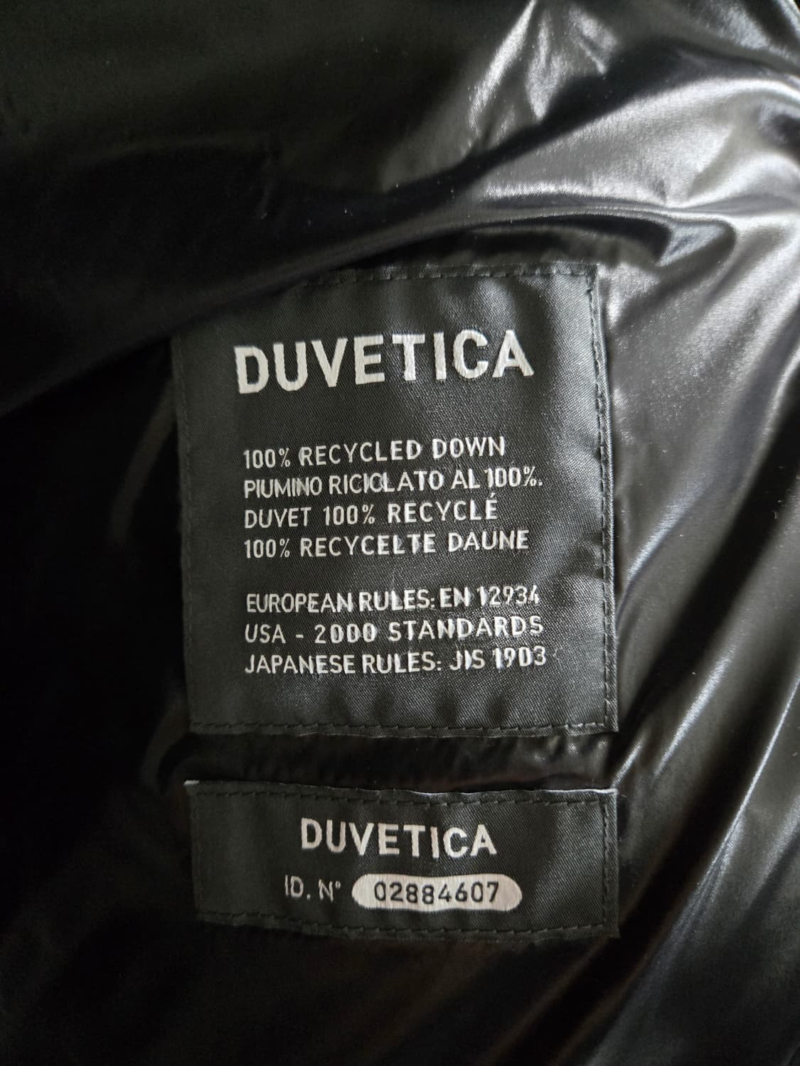 듀베티카 디마 경량패딩 52사이즈 상품이미지3