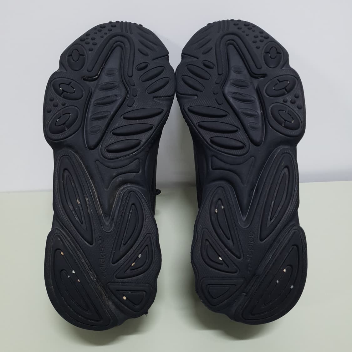 280) 아디다스 오즈위고 셀록스 코어 블랙 스니커즈 운동화 희귀 상품이미지10