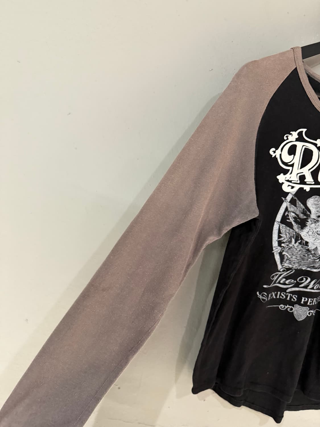 RUSS.K printing raglan long sleeve 상품이미지6