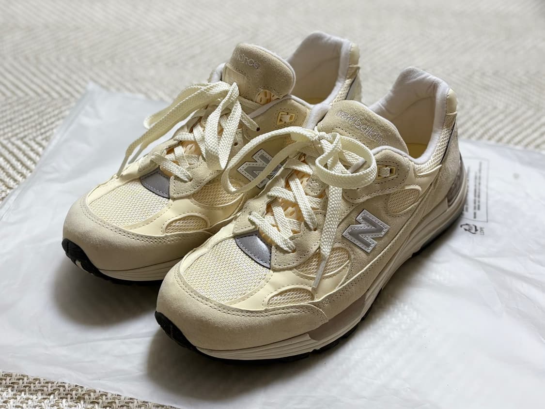 뉴발란스 992 메이드 인 USA 칼슘 로우 캐슈 상품이미지2