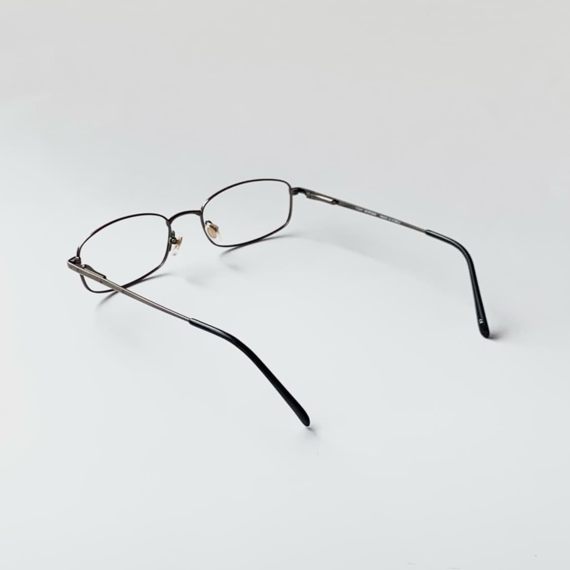 [픽키-685] 브라운 슬림 메탈 사각 안경 풀프레임 클래식 미니멀 상품이미지3