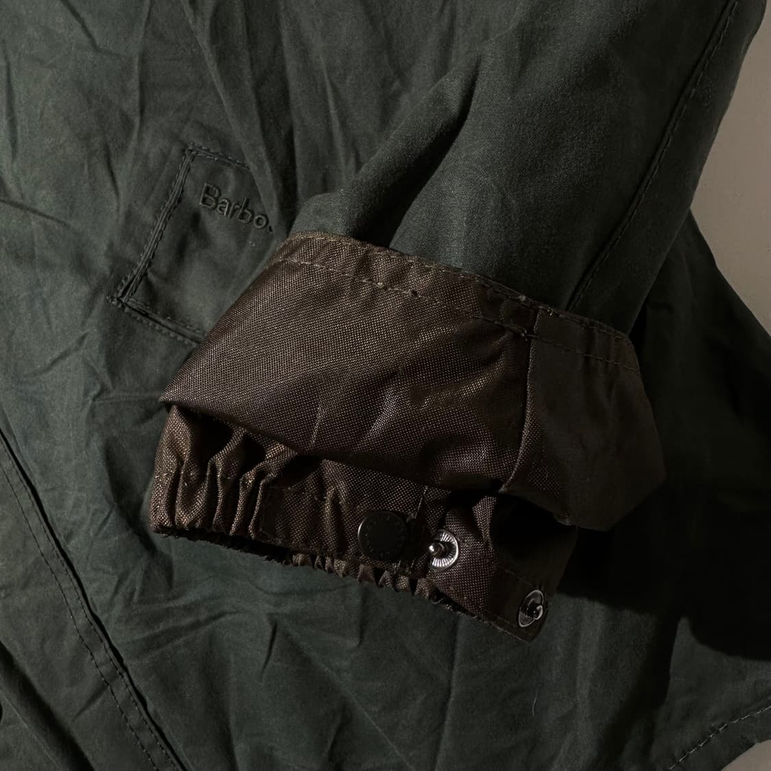 (매장판) 24fw 바버 트랜스포트 왁스 자켓 상품이미지8