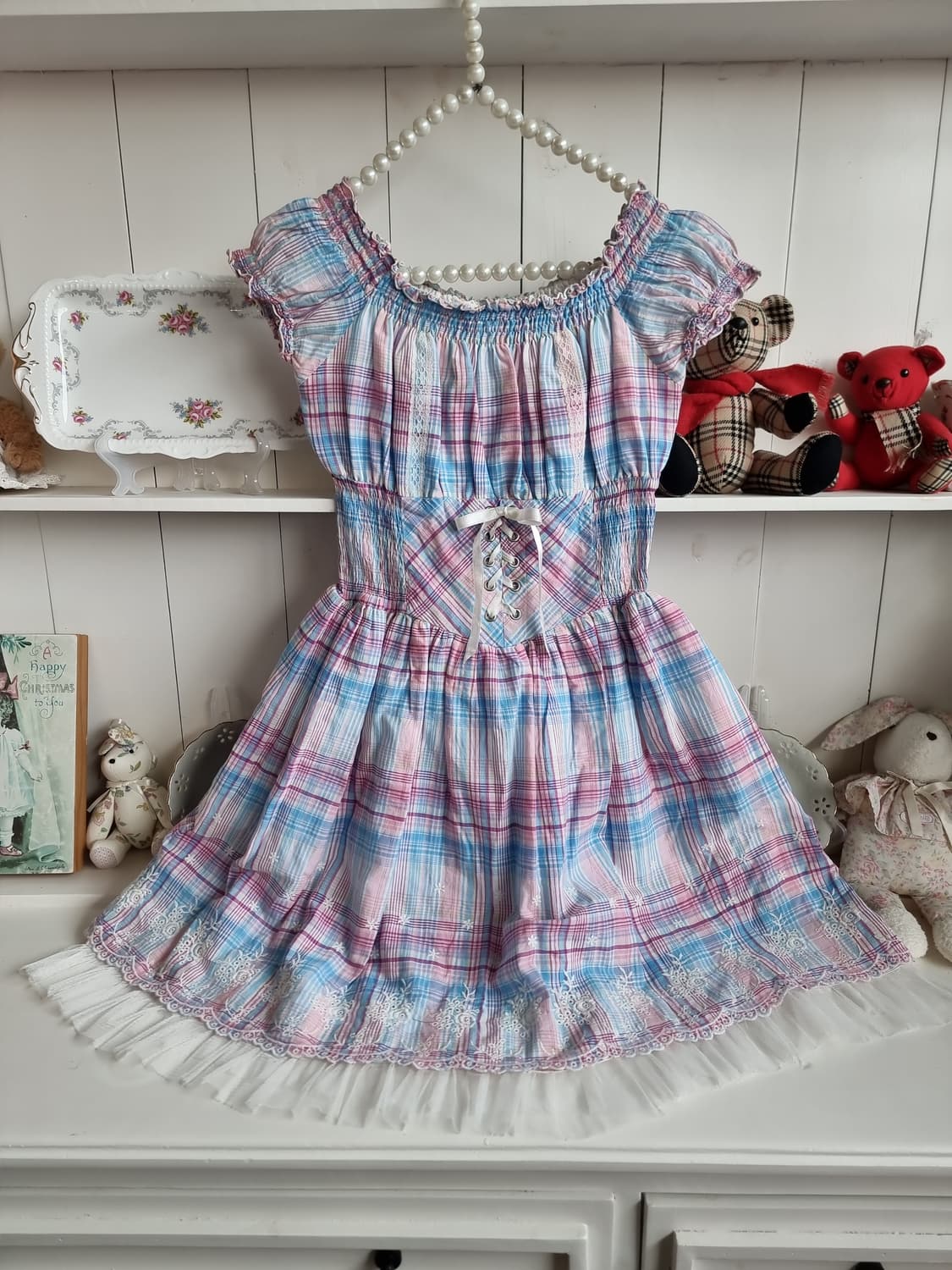 Tralala(트랄라라) 딸기우유 체크 샤링 원피스 상품이미지1