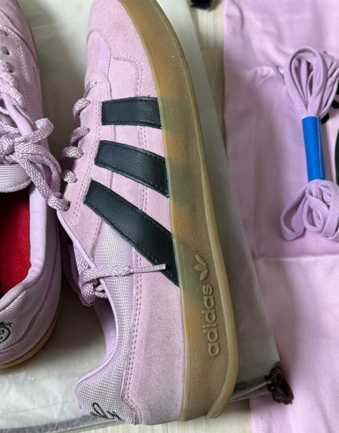 아디다스X마크곤잘레스 알로하 슈퍼 라이트 오키드 코어 블랙 (270) 상품이미지5