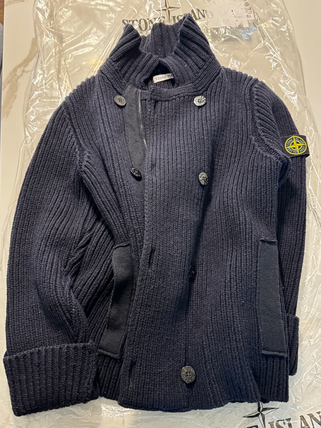 스톤아일랜드 stone island 헤비니트 더블버튼 울 집업자켓 코위첸 상품이미지2