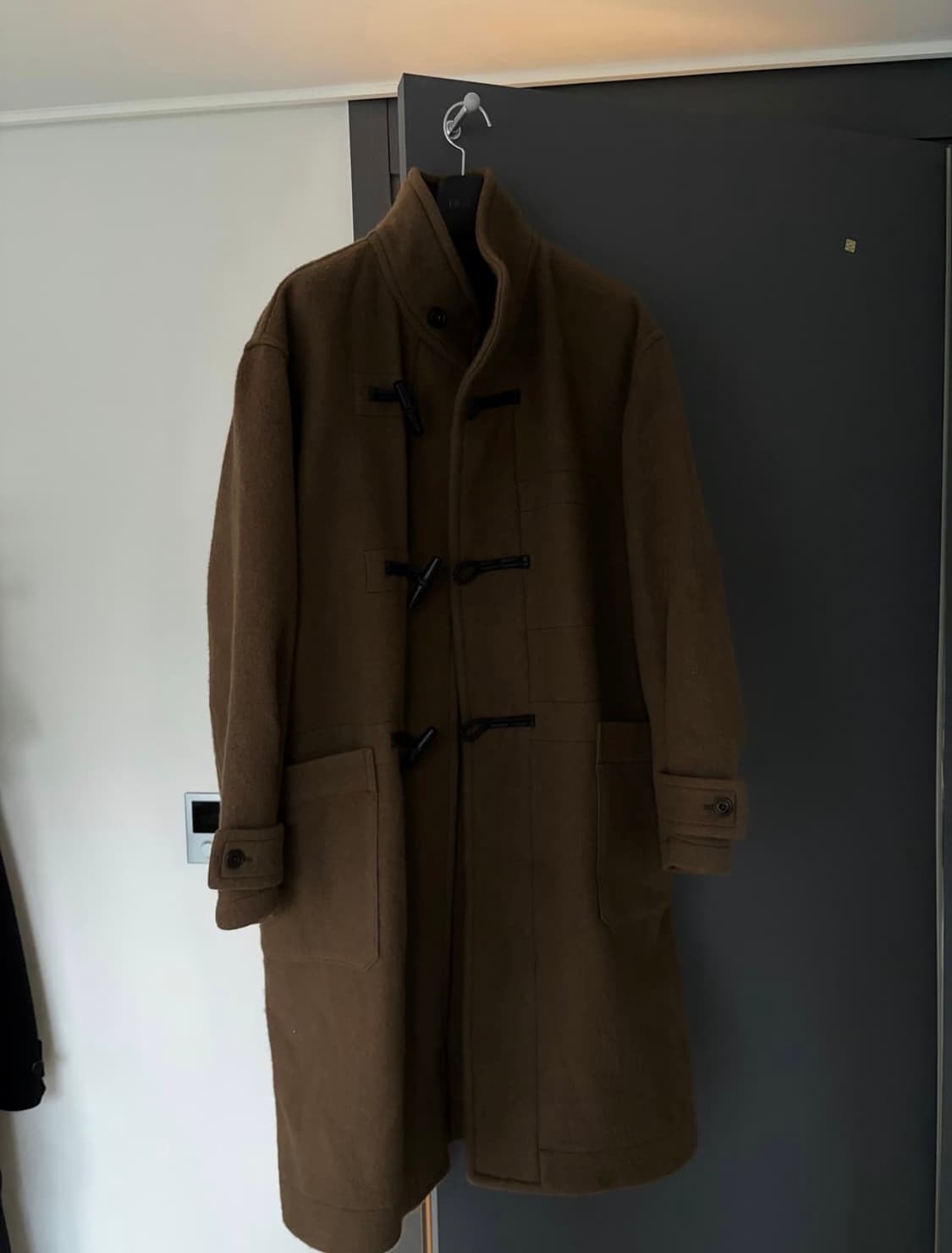 [46] 23fw 르메르 더플 코트 브라운 상품이미지2