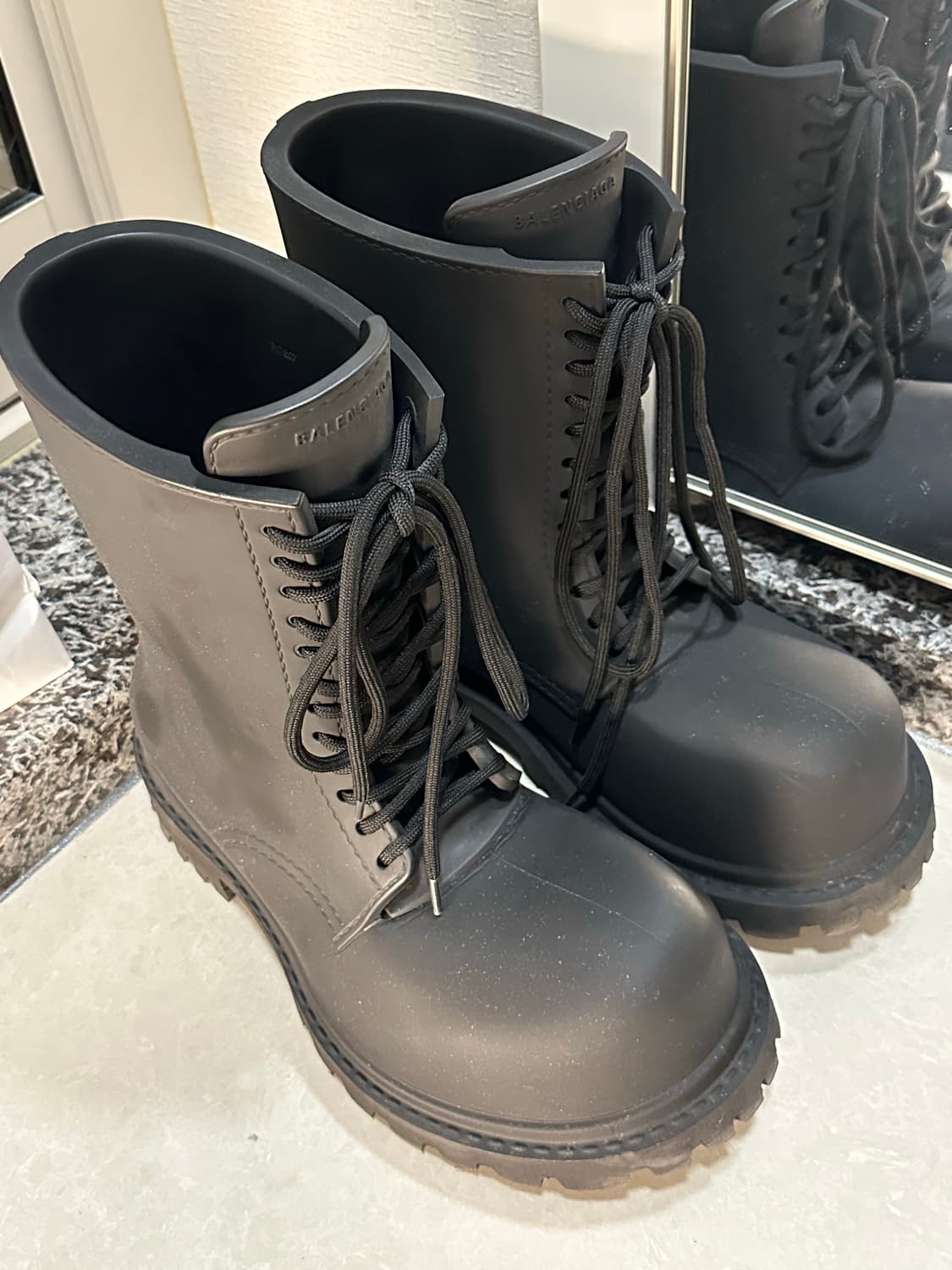 발렌시아가 스테로이드 부츠 41사이즈 상품이미지2