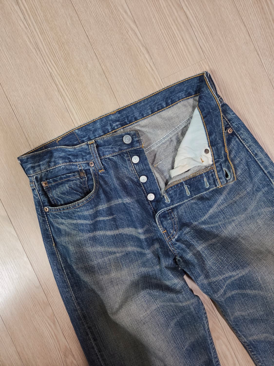 리바이스 90s 501 워싱 데님 팬츠 상품이미지5