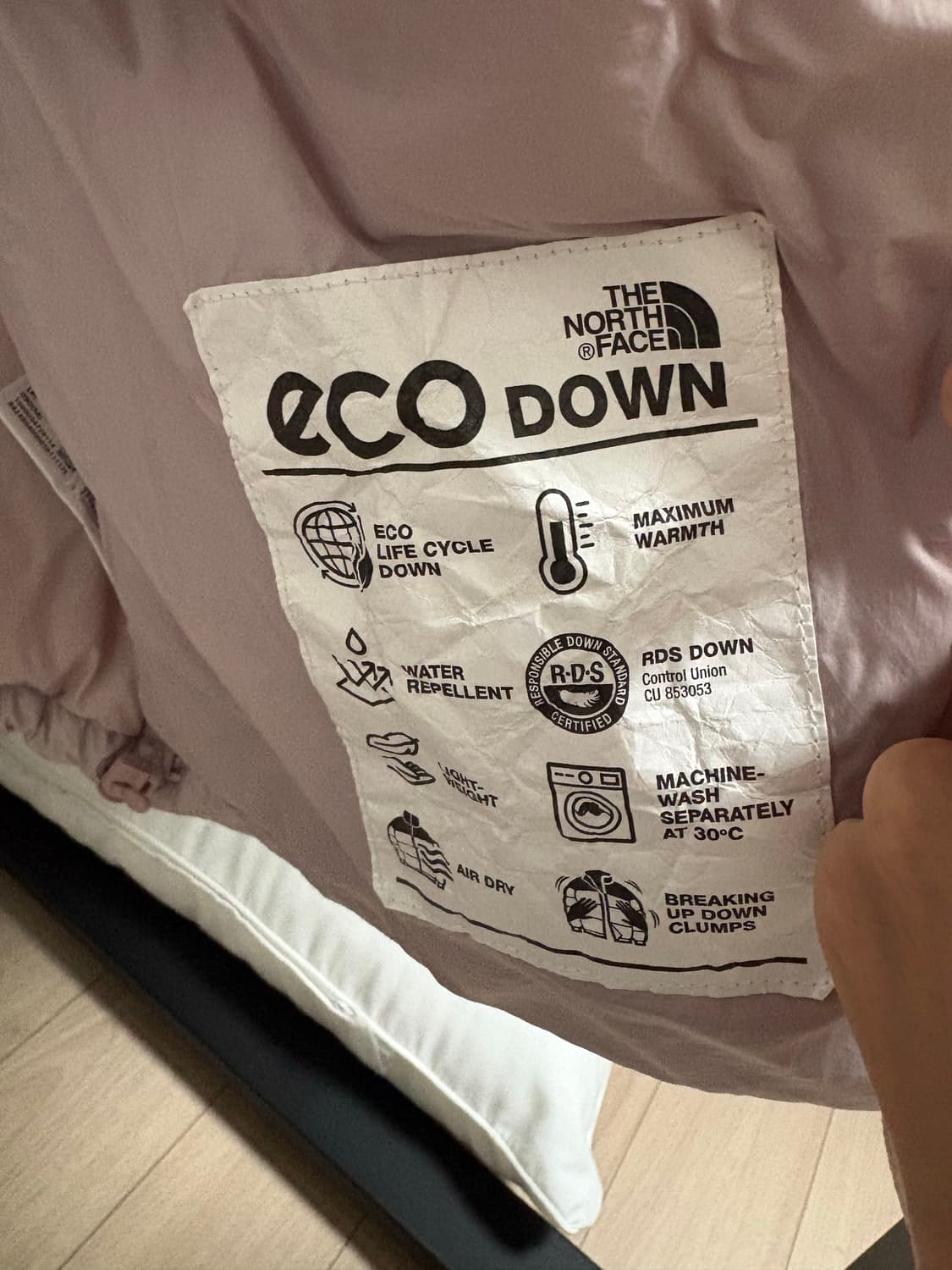 작년에 구매한 노스페이스 화이트라벨 눕시 핑크 다운입니다 상품이미지2