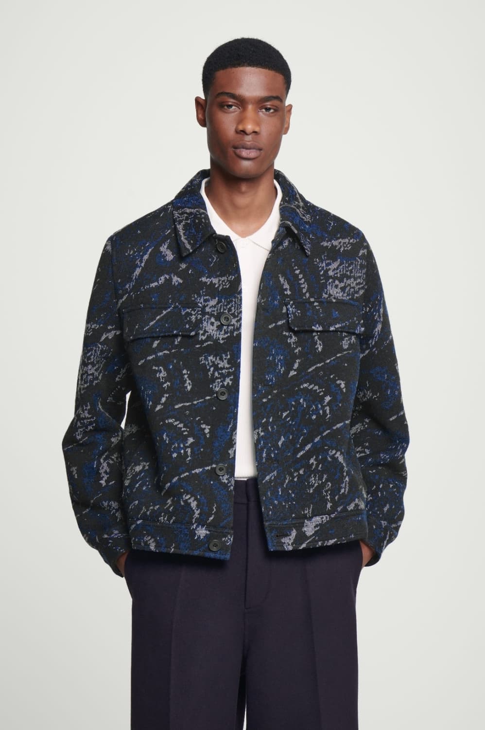 [S] 새 상품_COS 코스 릴랙스드 울 블렌드 자카드 오버셔츠 상품이미지2