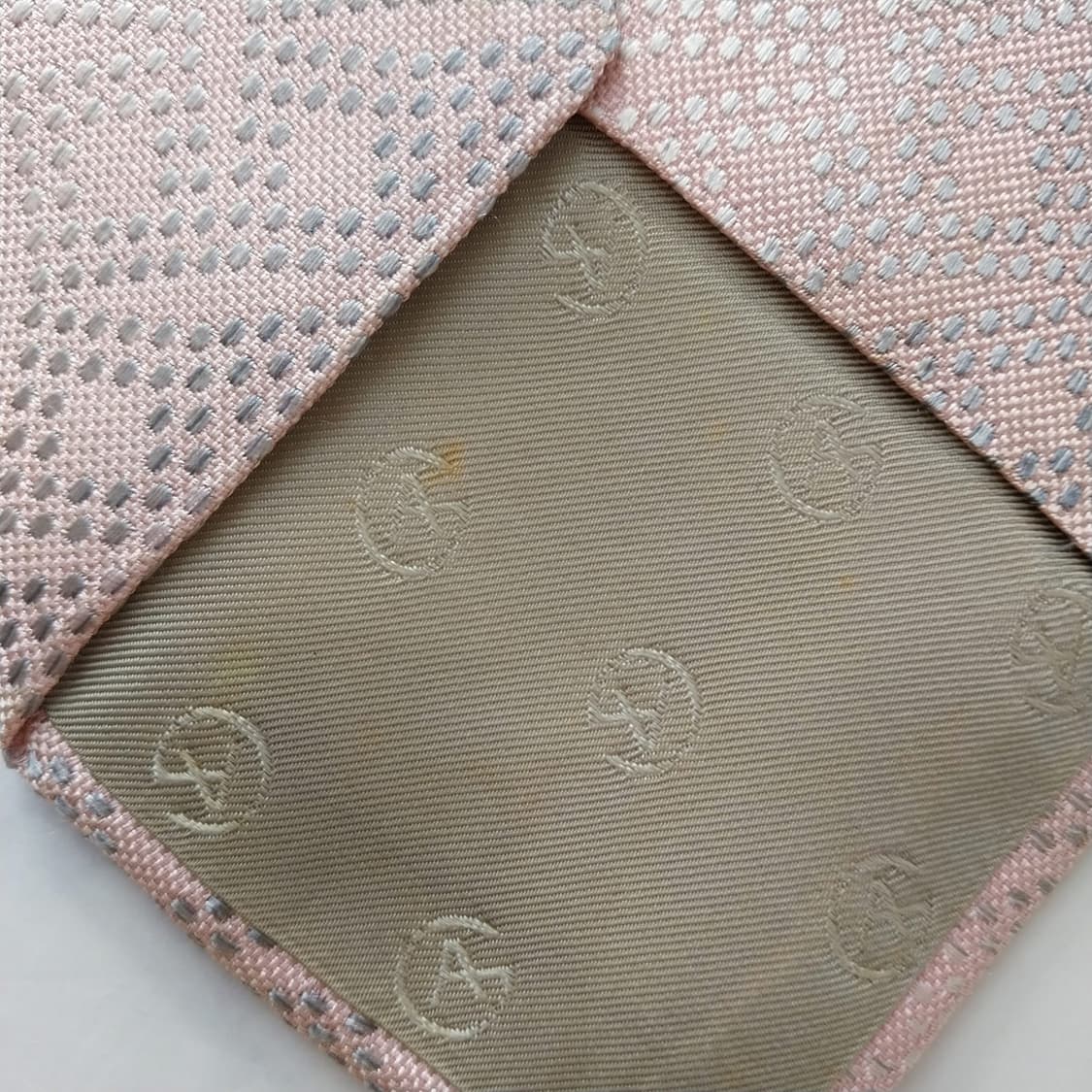 조르지오 아르마니 실크 핑크 자카드 넥타이 9.2cm A등급 k1916
 상품이미지9