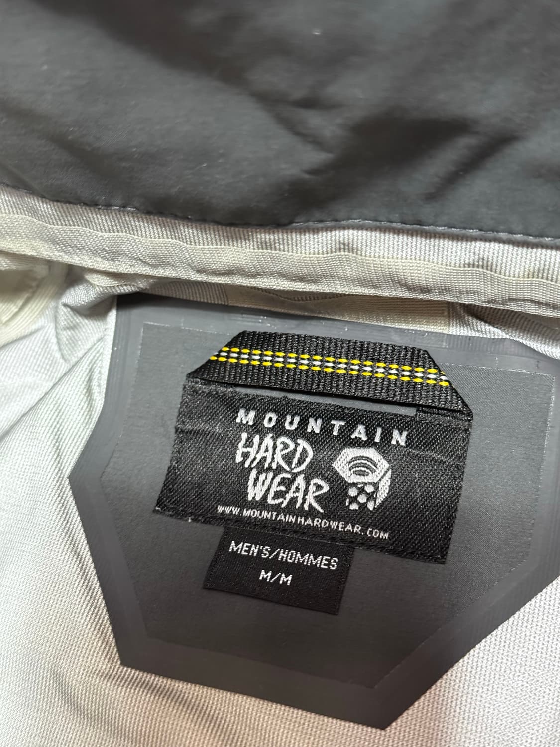 mountain hard wear 마운틴하드웨어 바람막이 상품이미지4