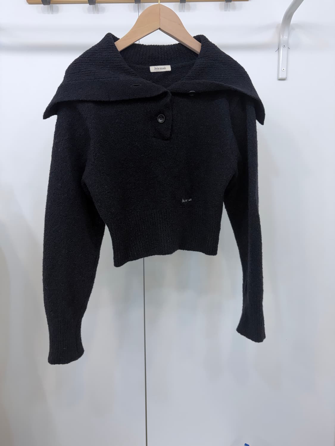 아비에무아 Aviemuah 메리노 울 세일러 카라 스웨터 상품이미지2