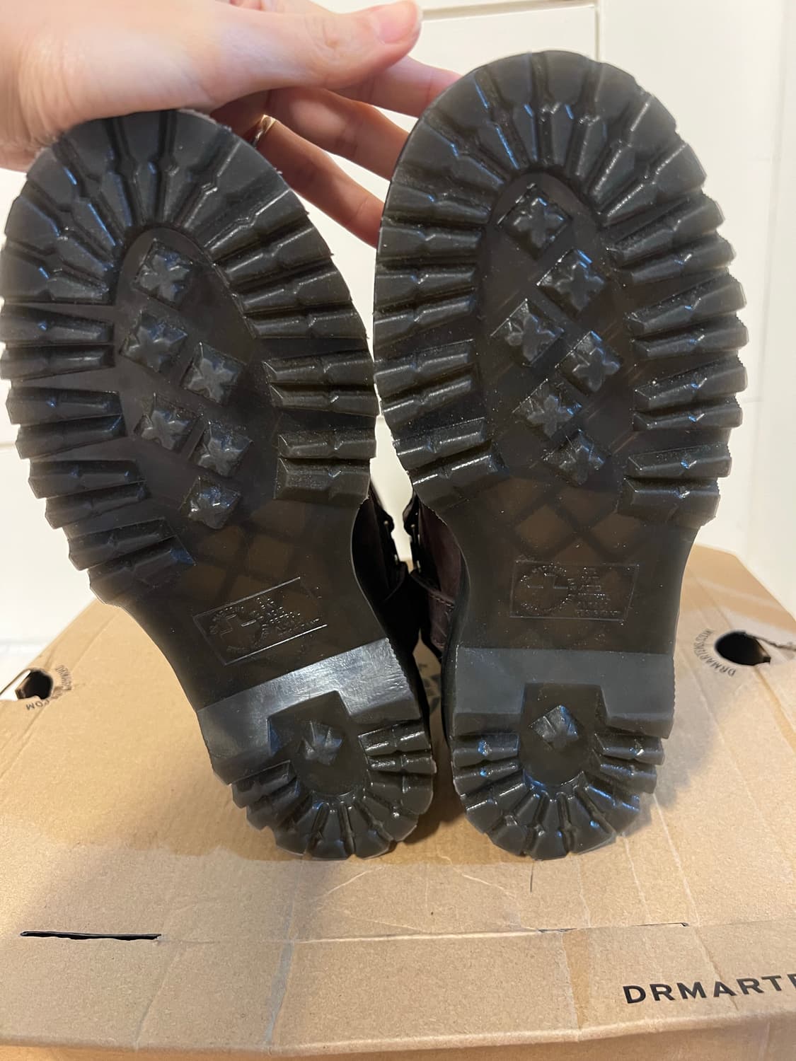 닥터마틴 Anistone HI 다크브라운 UK5 상품이미지9