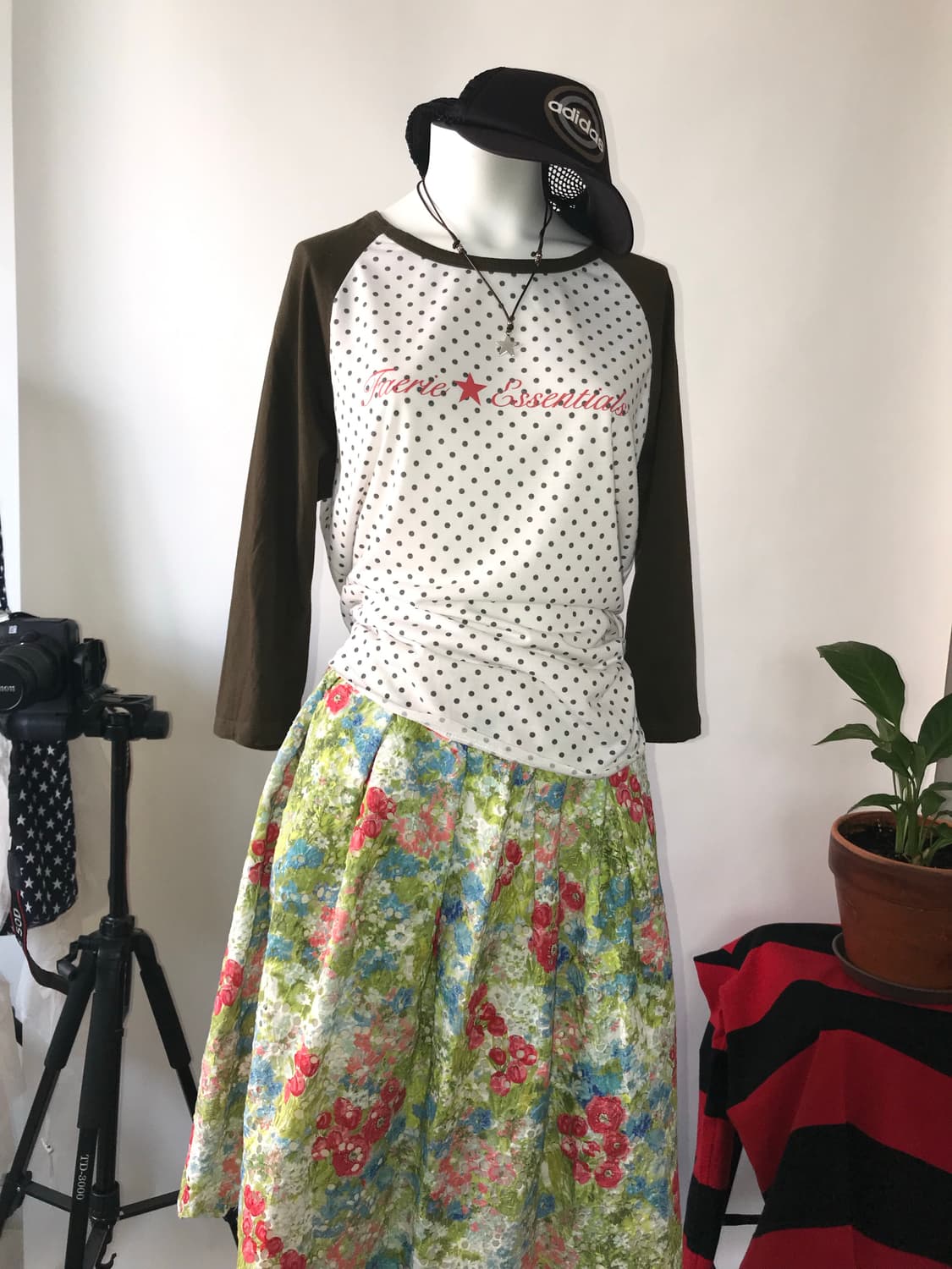 BON MERCERIE Flower Punching Skirt 상품이미지3