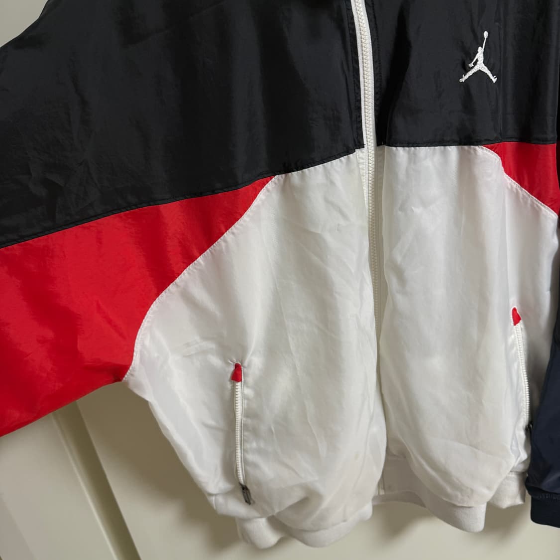 조던 배색 바람막이 ❤️🖤 상품이미지2