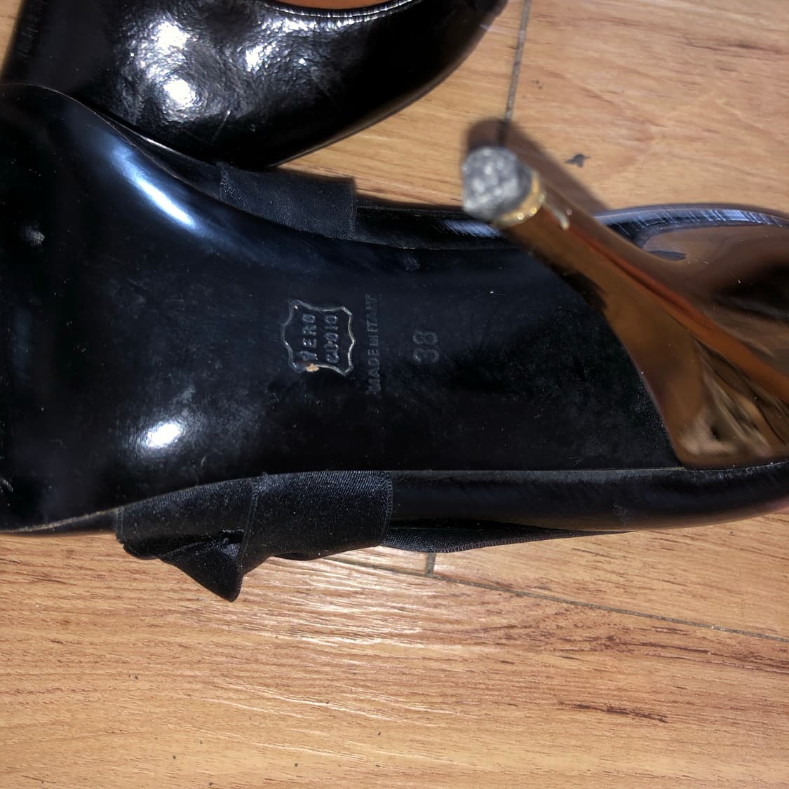 랑방 에나멜 블랙 힐 🗻  상품이미지5