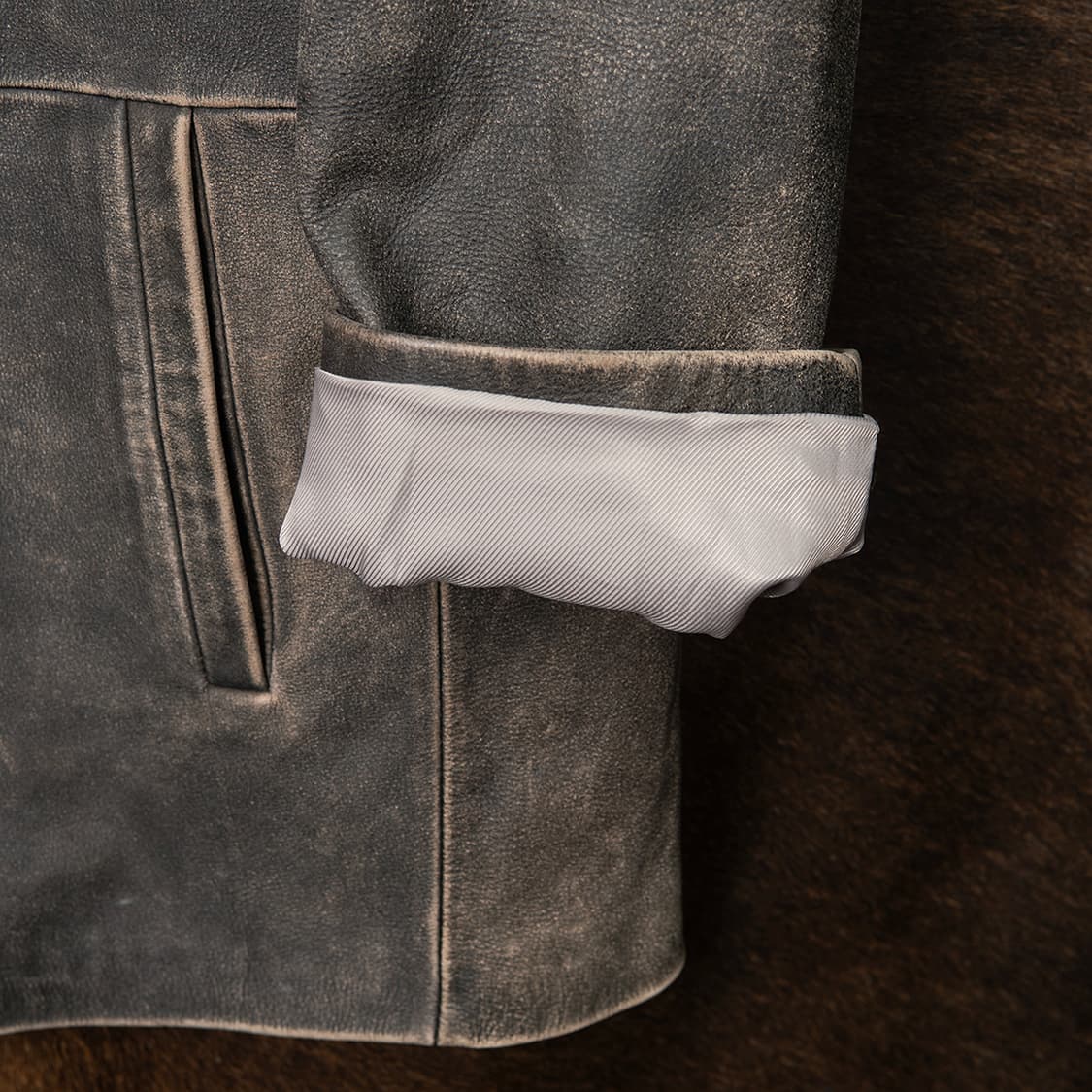 [115] 90s~ PRONTO UOMO 카우하이드 레더 스포츠 코트  상품이미지4