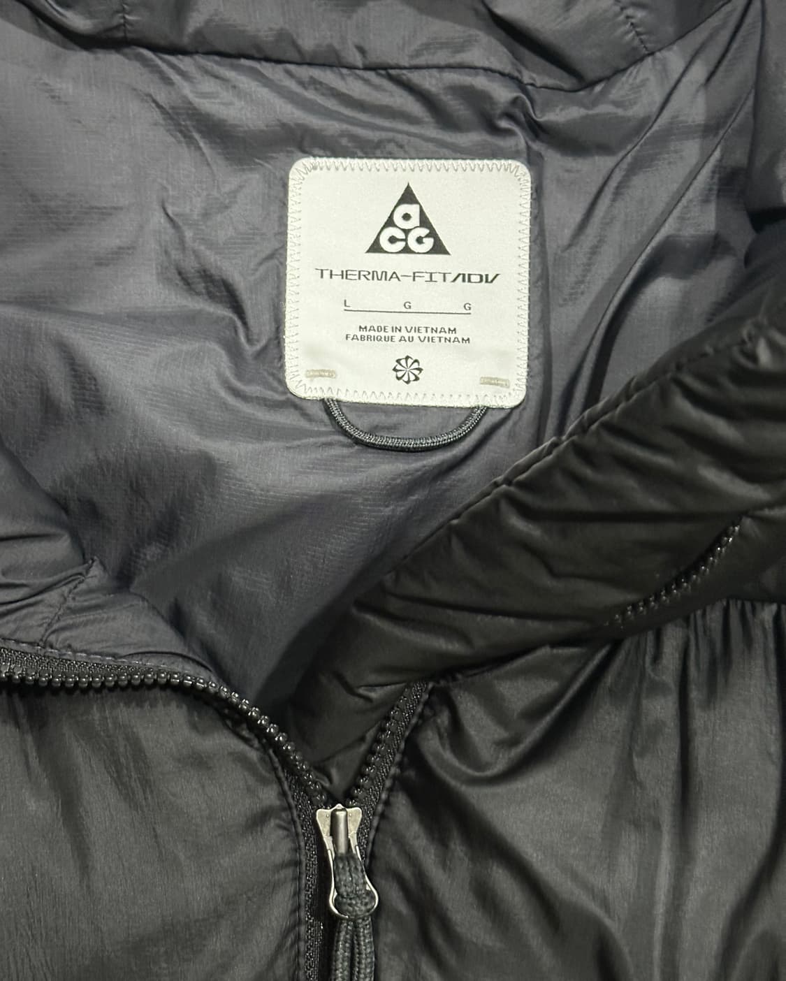 Acg 루나레이크 나이키패딩 L 상품이미지3