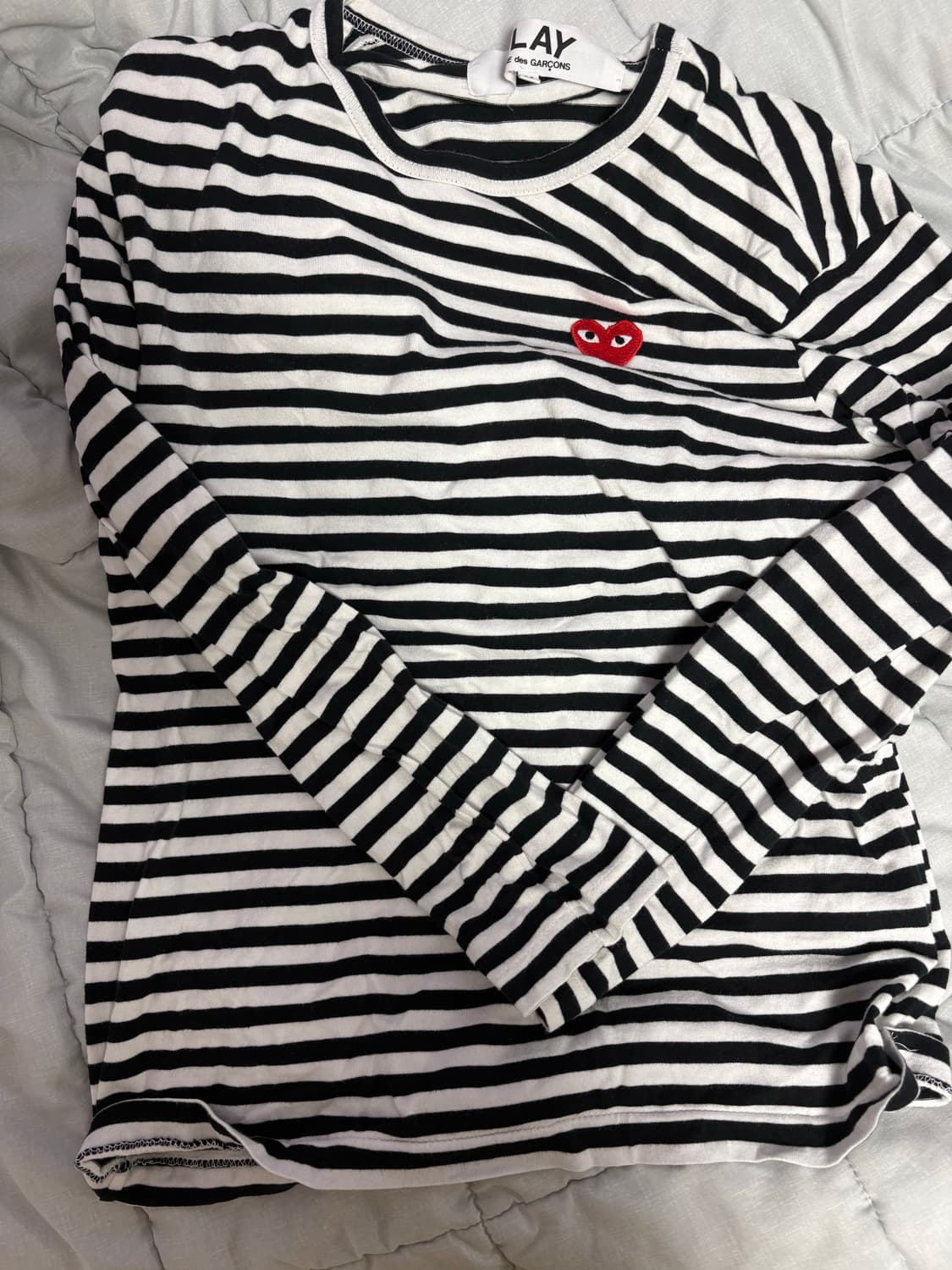 꼼데가르송 스트라이프티  상품이미지1