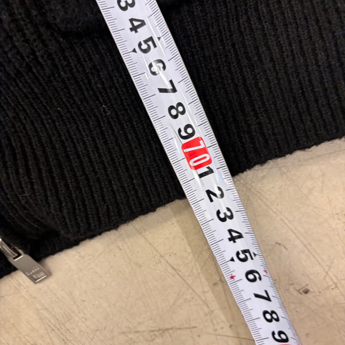 수아레 투웨이 니트 집업 상품이미지4