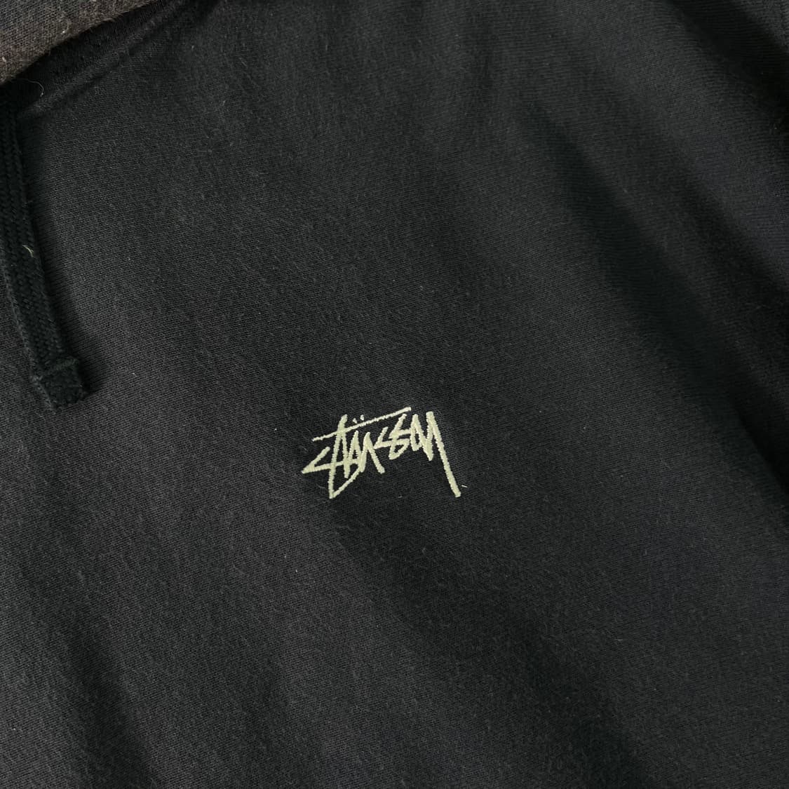 100 스투시 자수 로고 후드티 상품이미지2