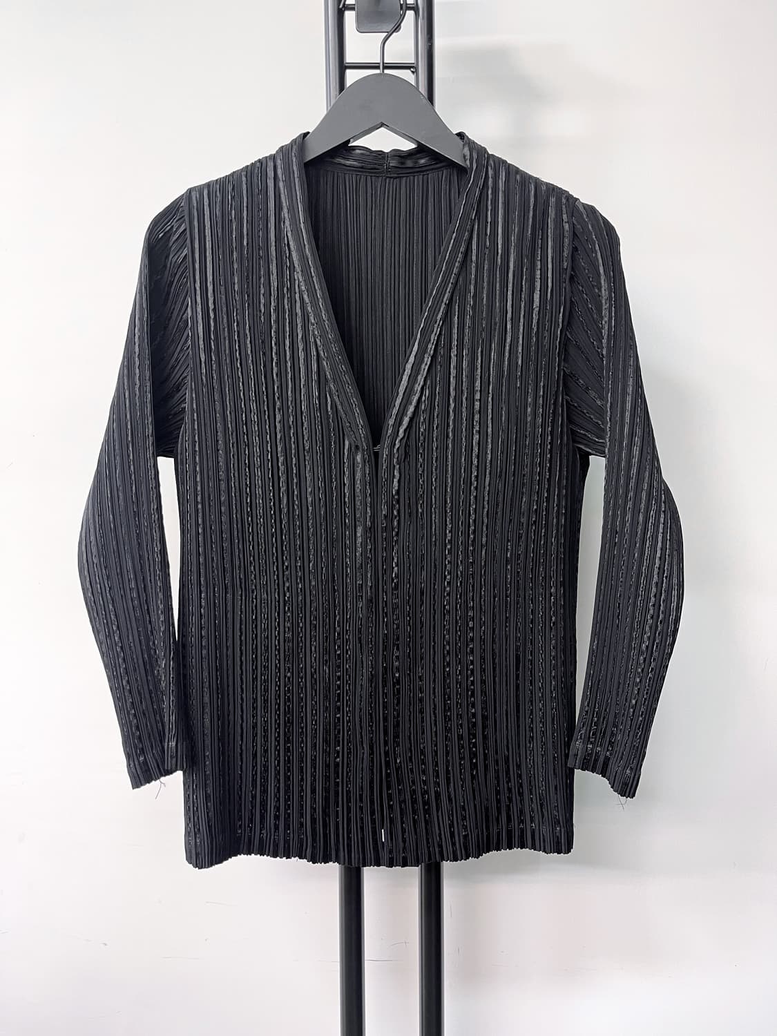 Issey Miyake Fete 플리츠 가디건 상품이미지1