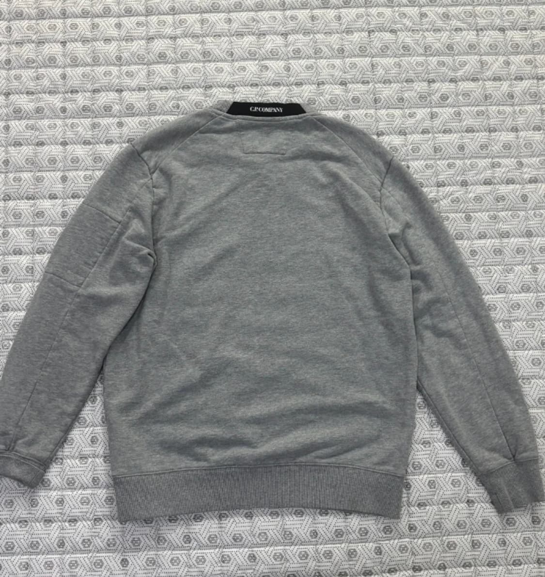 씨피컴퍼니 CP컴퍼니 렌즈 맨투맨 100 상품이미지6