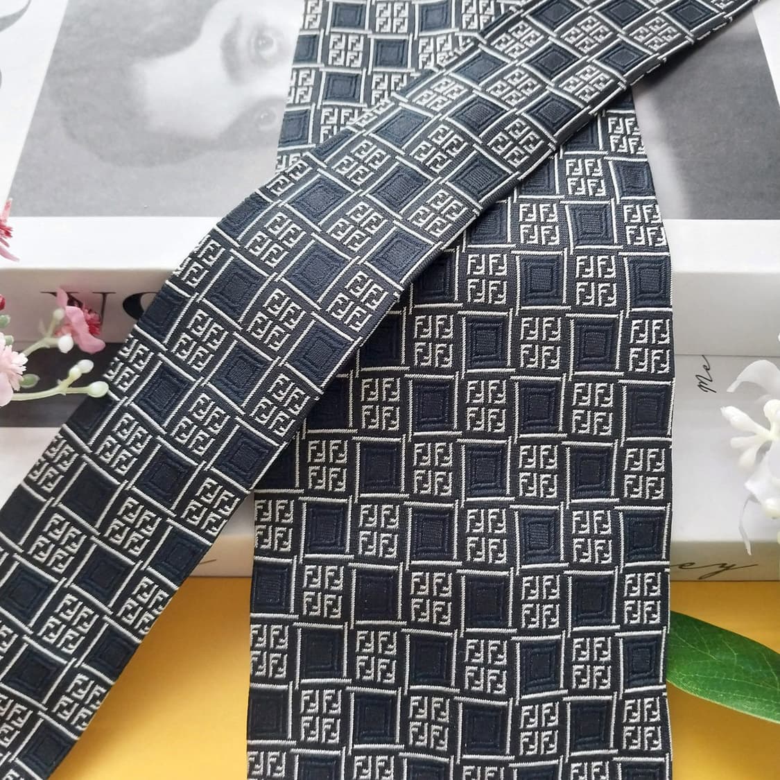 펜디 실크 주카 로고 패턴 넥타이 9.8cm A+등급 K2024 상품이미지4