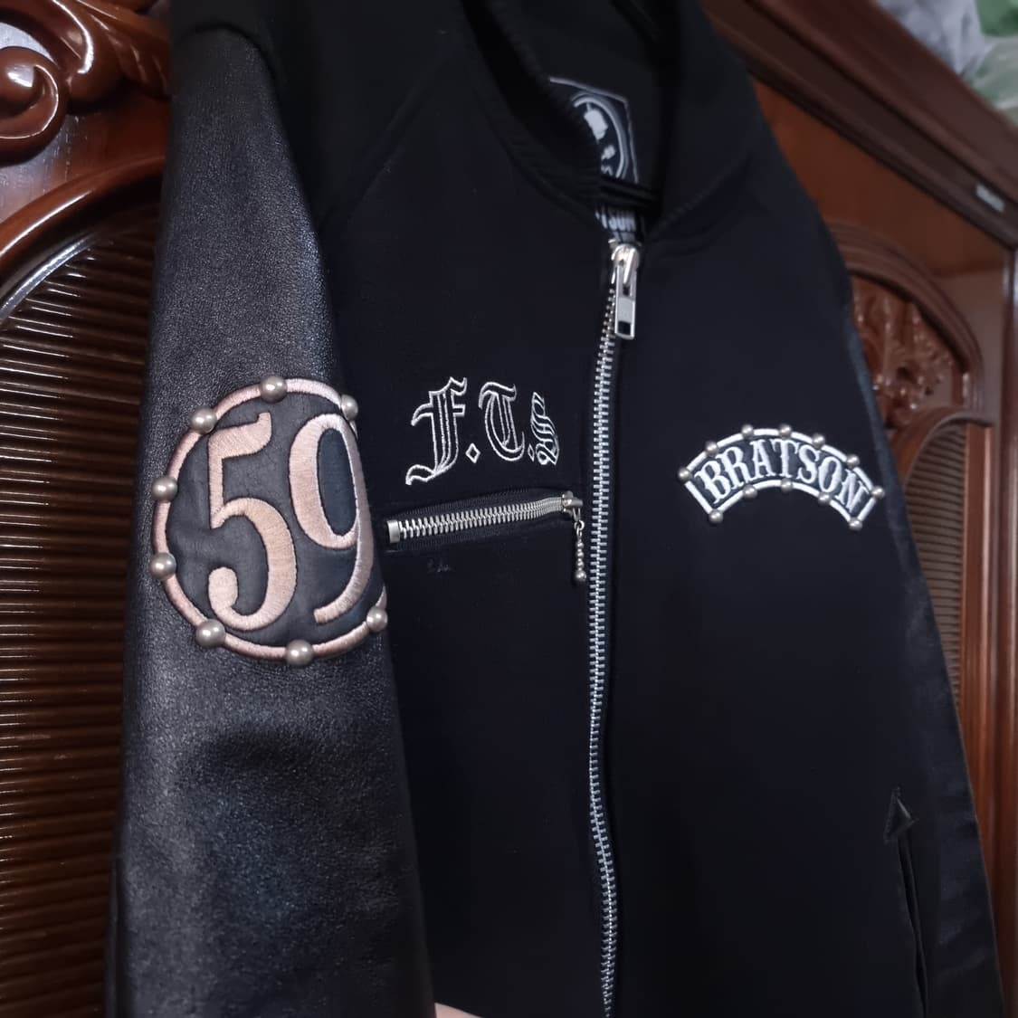 [BRATSON]14F/W 스컬 빅 로고 블랙 스타디움 자켓 상품이미지6