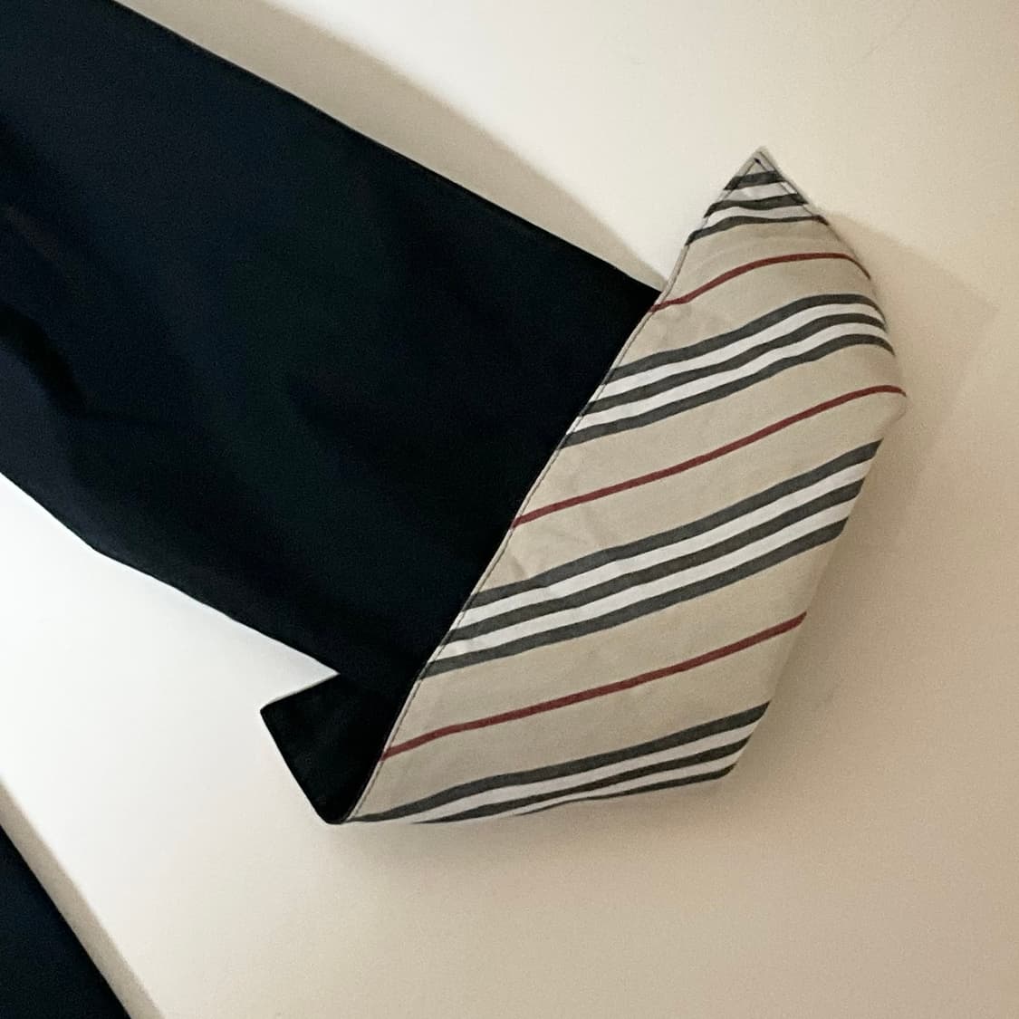 [Burberry] Black Shirt 상품이미지4