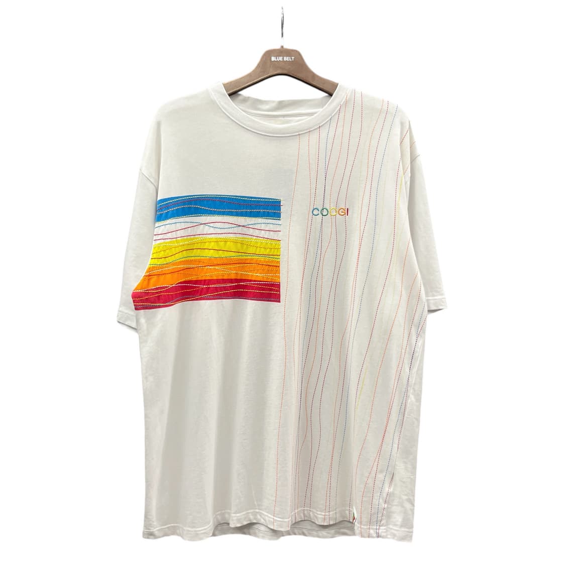 COOGI 쿠지 반팔 티셔츠 화이트 스티치 자수 로고 디테일 상품이미지1
