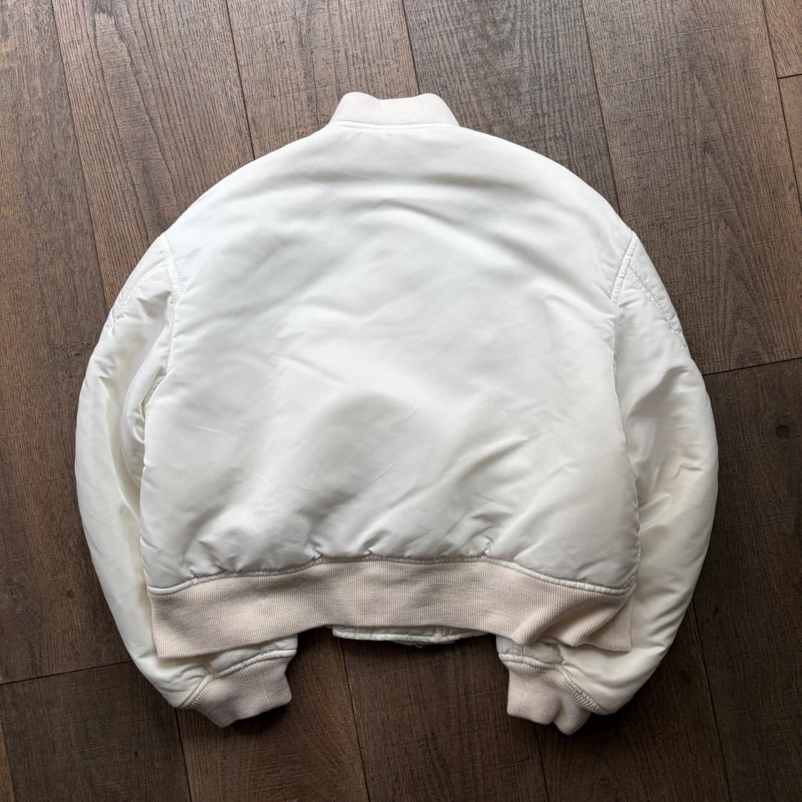 Closing Detail Padded Blouson 상품이미지5