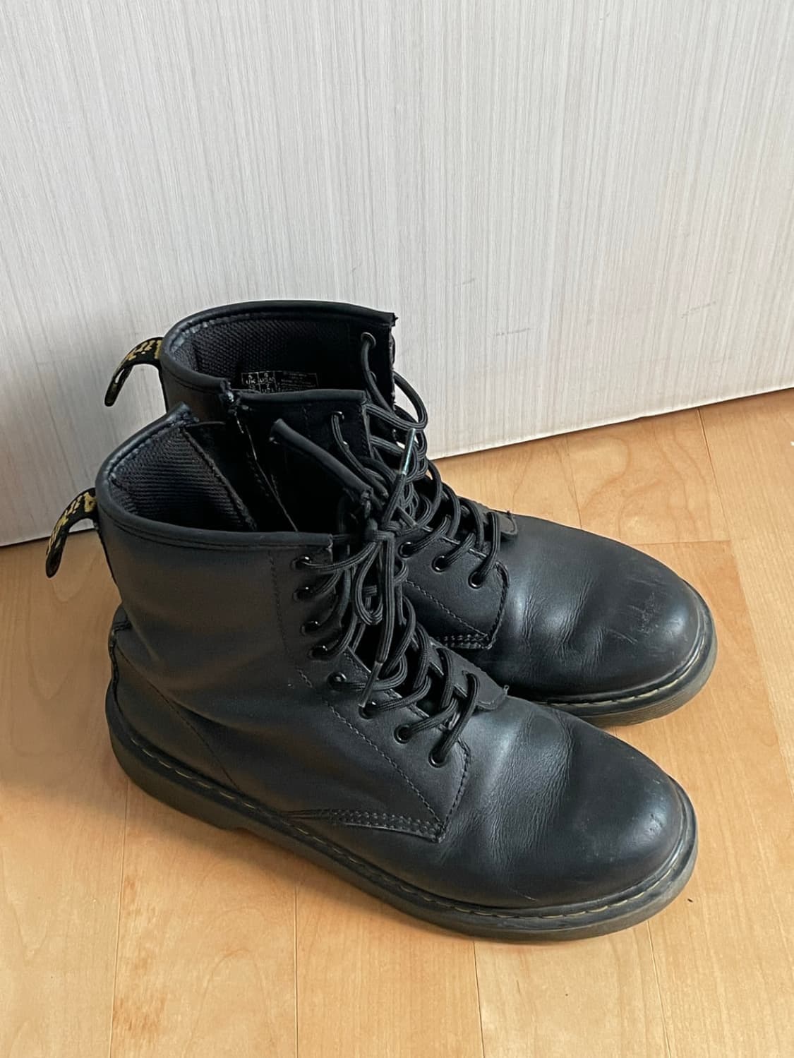 닥터마틴 1460y 240사이즈 상품이미지2